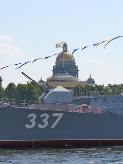 P1656876