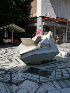 P1600847